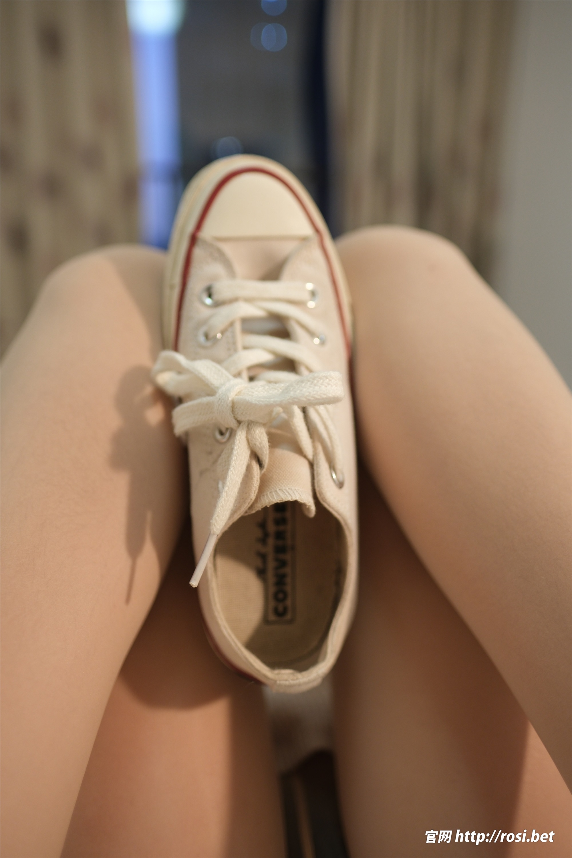 ROSI写真 2025.12.14 NO.5123